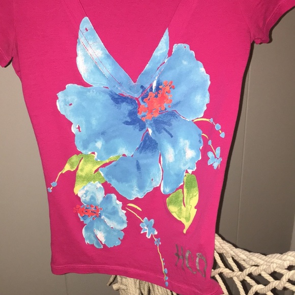 Tee - Picture 2 of 3